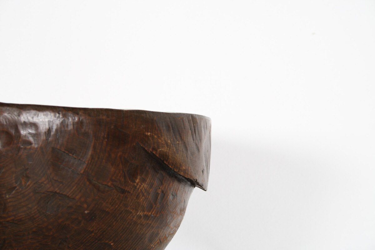 A Very Large Primitive Hand-Carved Antique Wooden Bowl Mortar and Pestle - Image 15