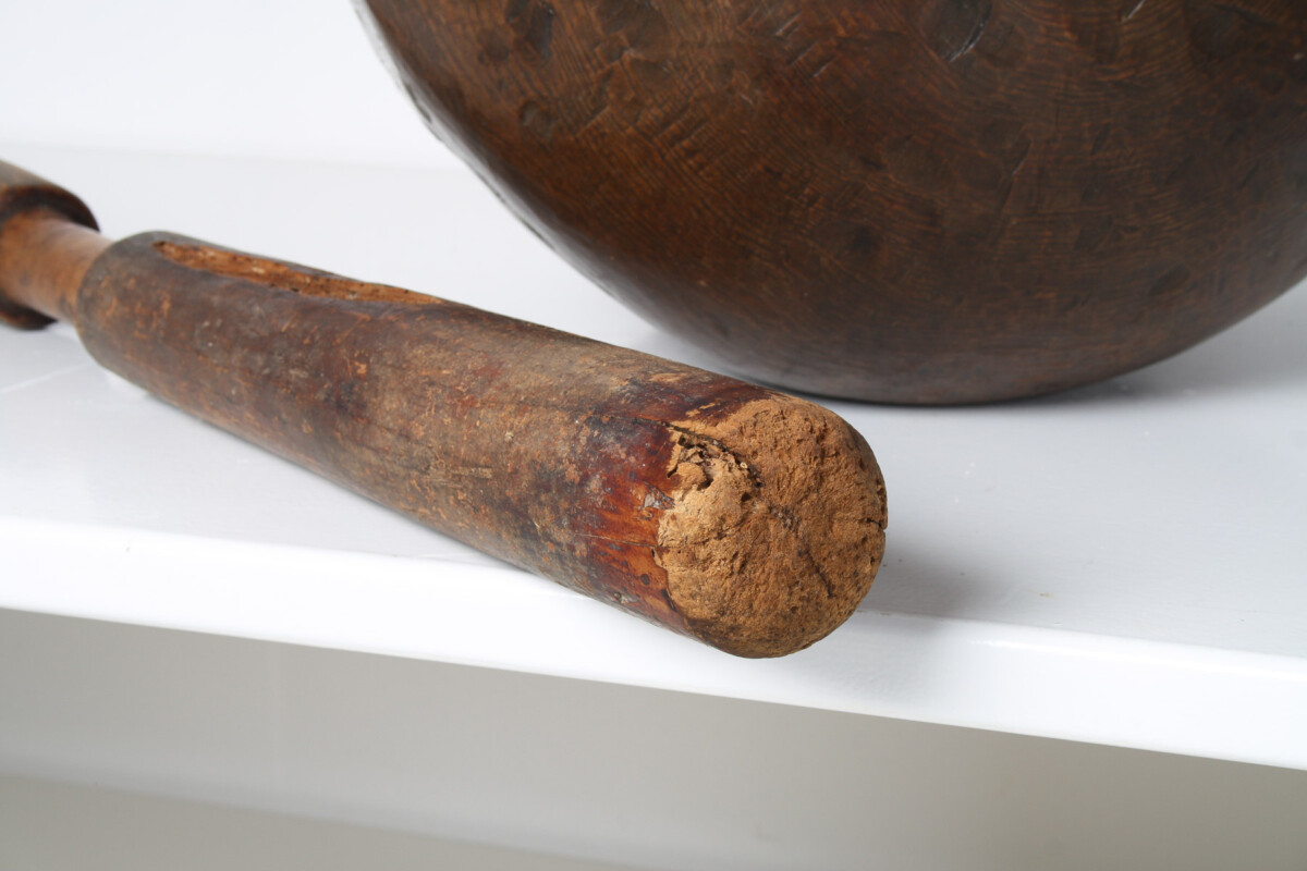 A Very Large Primitive Hand-Carved Antique Wooden Bowl Mortar and Pestle - Image 13