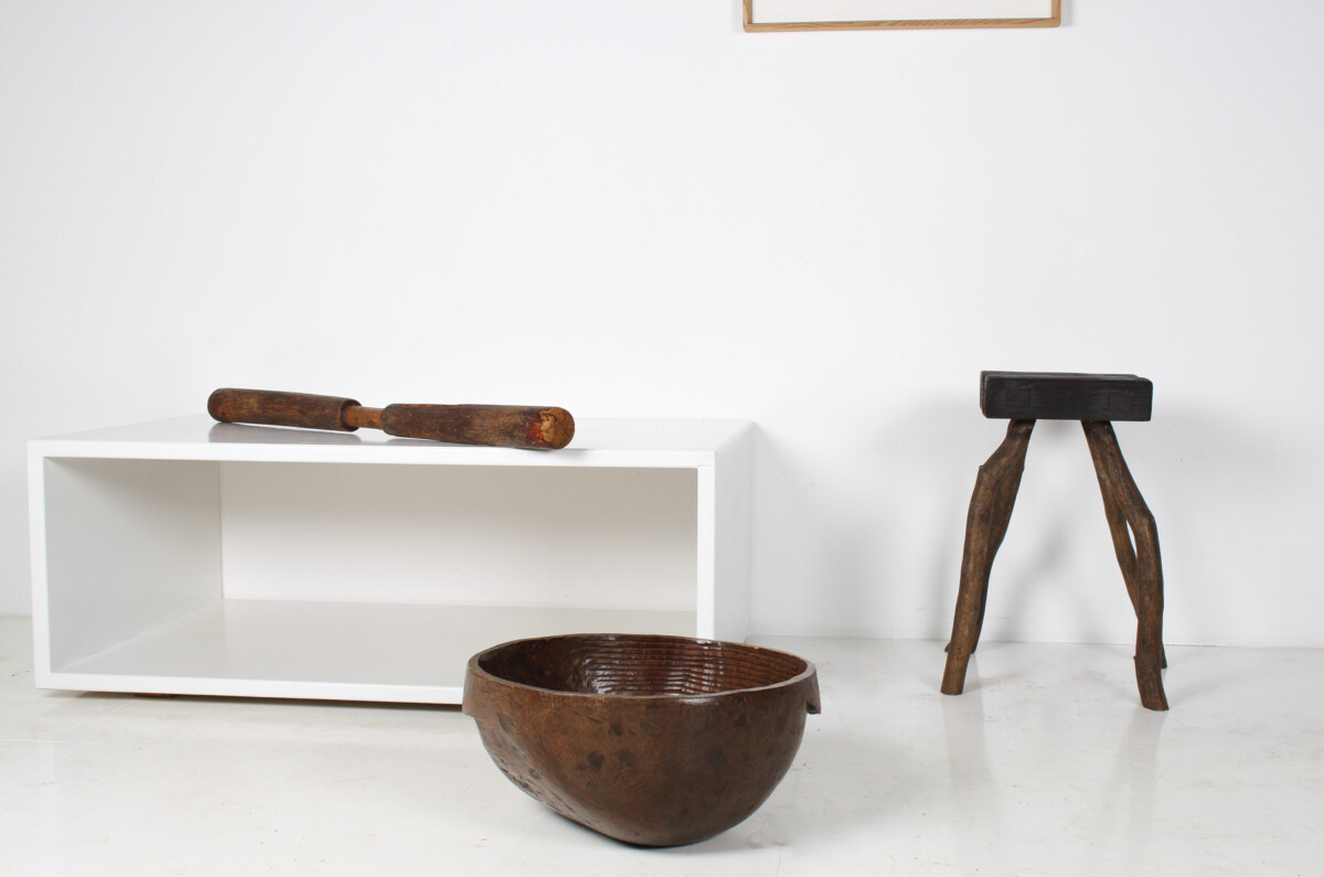 A Very Large Primitive Hand-Carved Antique Wooden Bowl Mortar and Pestle - Image 11