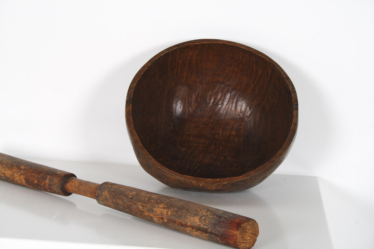 A Very Large Primitive Hand-Carved Antique Wooden Bowl Mortar and Pestle - Image 16