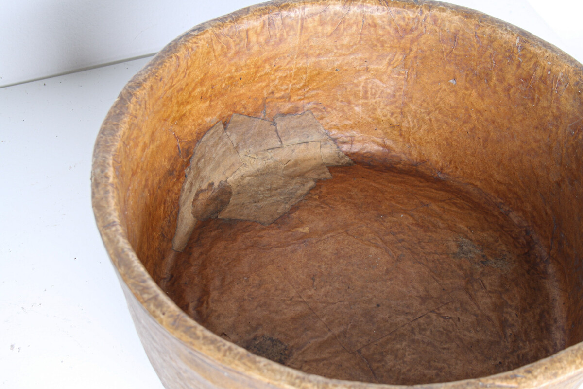 Unusual Large Decorative Antique Papier Mâché Bowl - Image 9