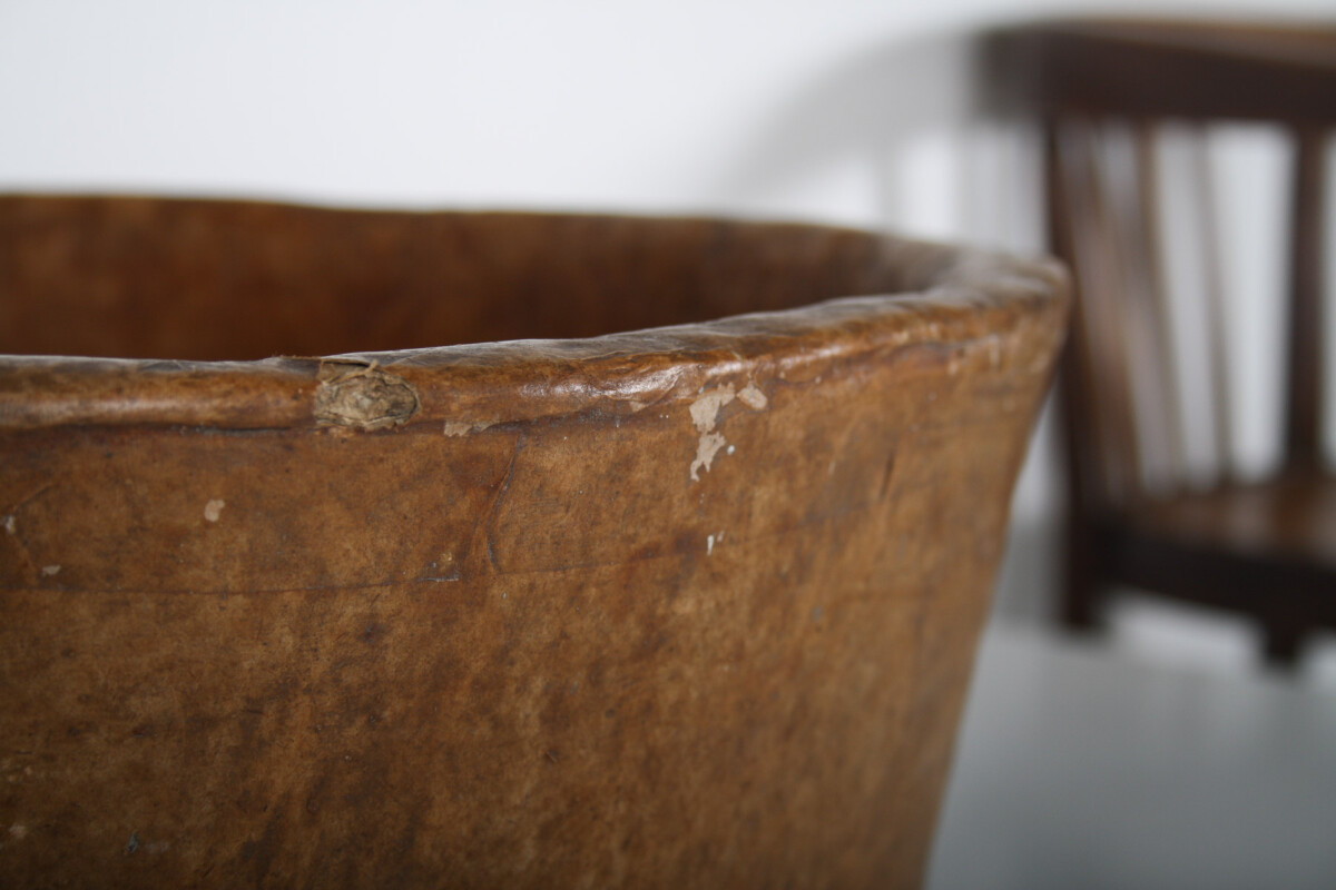 Unusual Large Decorative Antique Papier Mâché Bowl - Image 7
