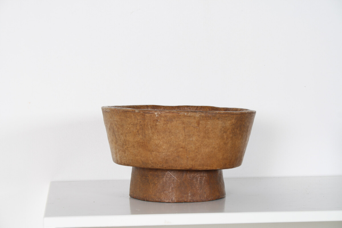 Unusual Large Decorative Antique Papier Mâché Bowl - Image 2