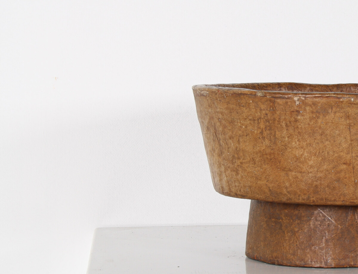 Unusual Large Decorative Antique Papier Mâché Bowl - Image 15