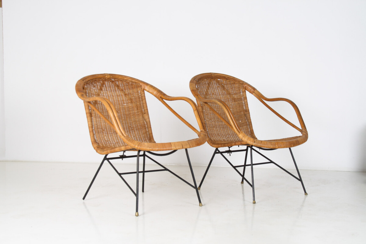 A Pair of 1950s Mid-Century Rattan Basket Chairs in the manner of Arthur Umanoff