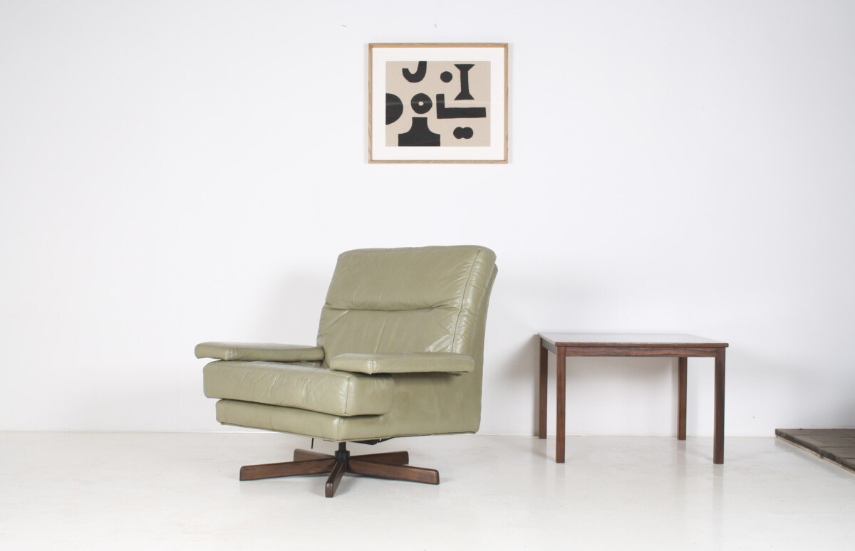 Danish Mid-Century 1960s Sage Green Leather Swivel Lounge Chair with Tilt - Image 7