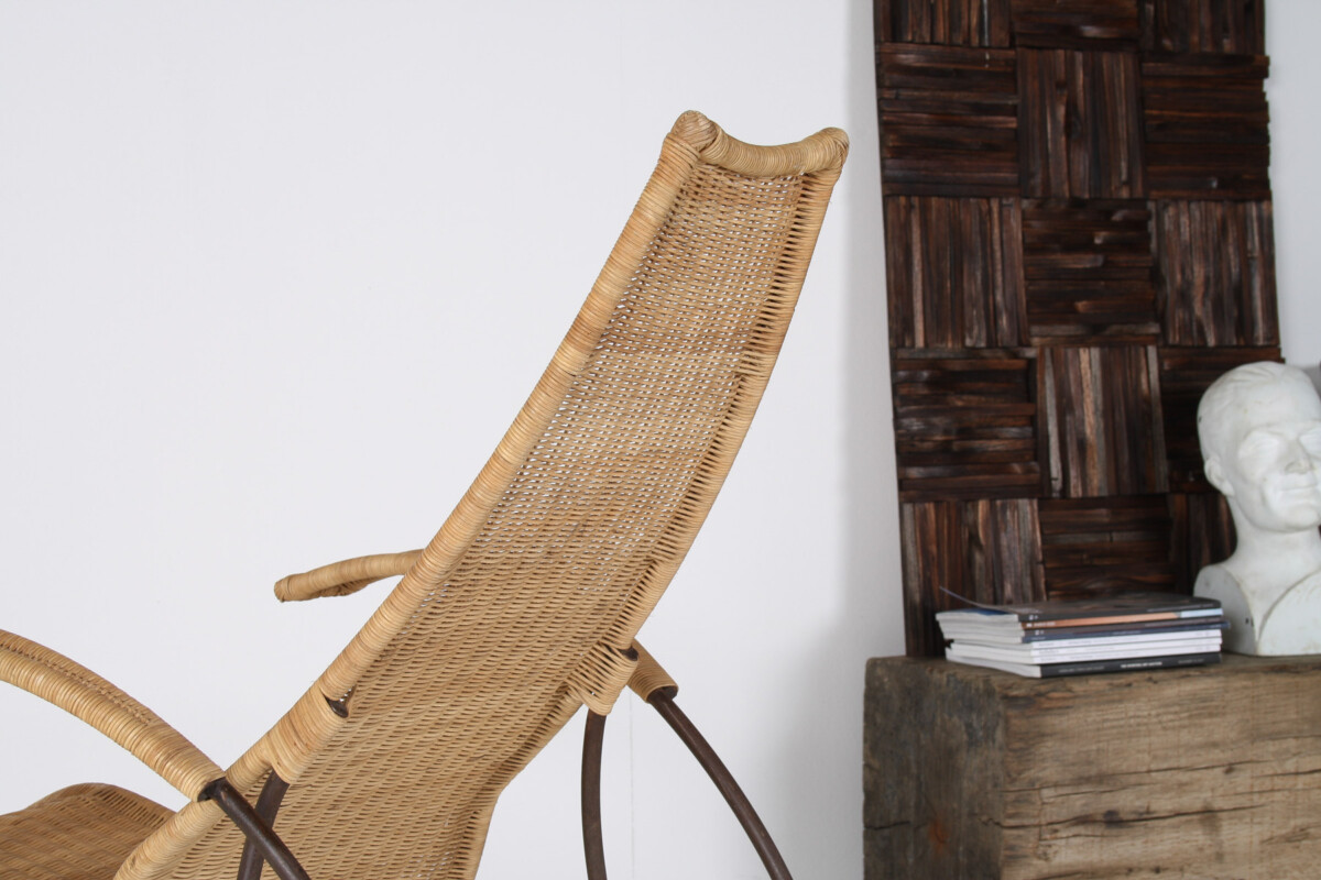 1930s Modernist Wrought Iron Frame Wicker Sun Longer Chaise with Arms and Footrest - Image 8