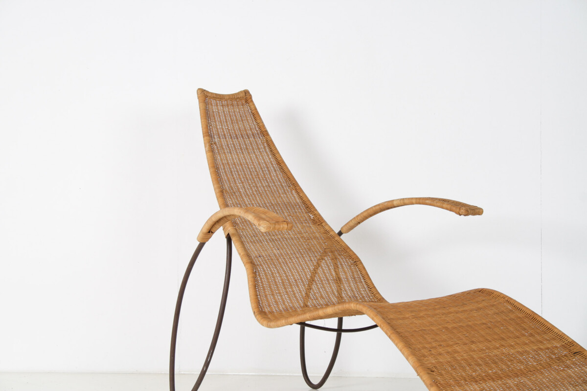 1930s Modernist Wrought Iron Frame Wicker Sun Longer Chaise with Arms and Footrest - Image 6