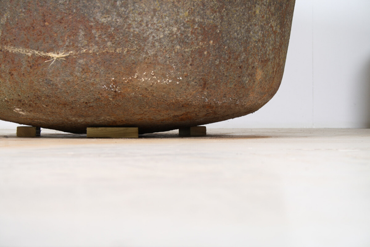 A Large-Scale 4ft Antique Cast Iron Cauldron Planter Pot with Enamelled Verdigris Patina - Image 16