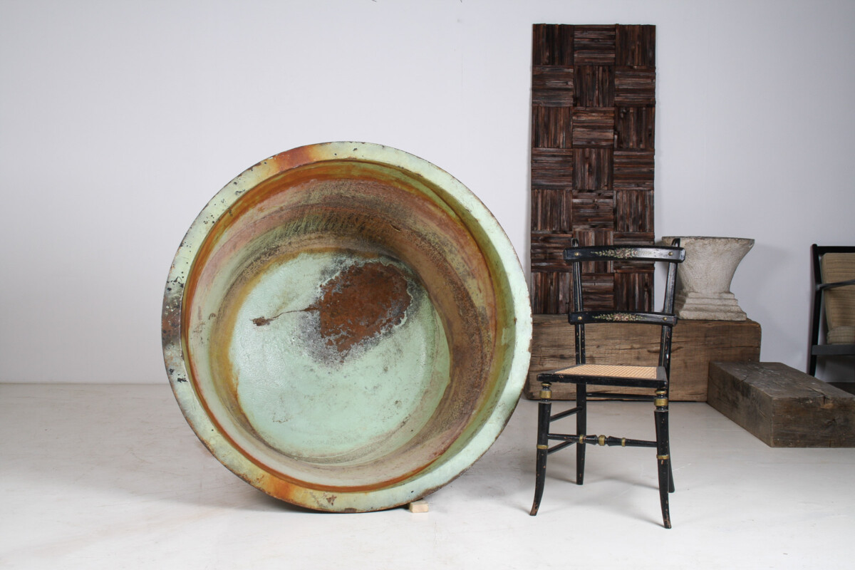 A Large-Scale 4ft Antique Cast Iron Cauldron Planter Pot with Enamelled Verdigris Patina - Image 9