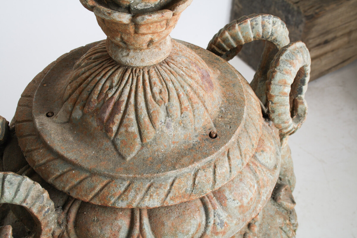 Outstanding Large-Scale Decorative Cast Iron Victorian Garden Urn Feature - Image 12