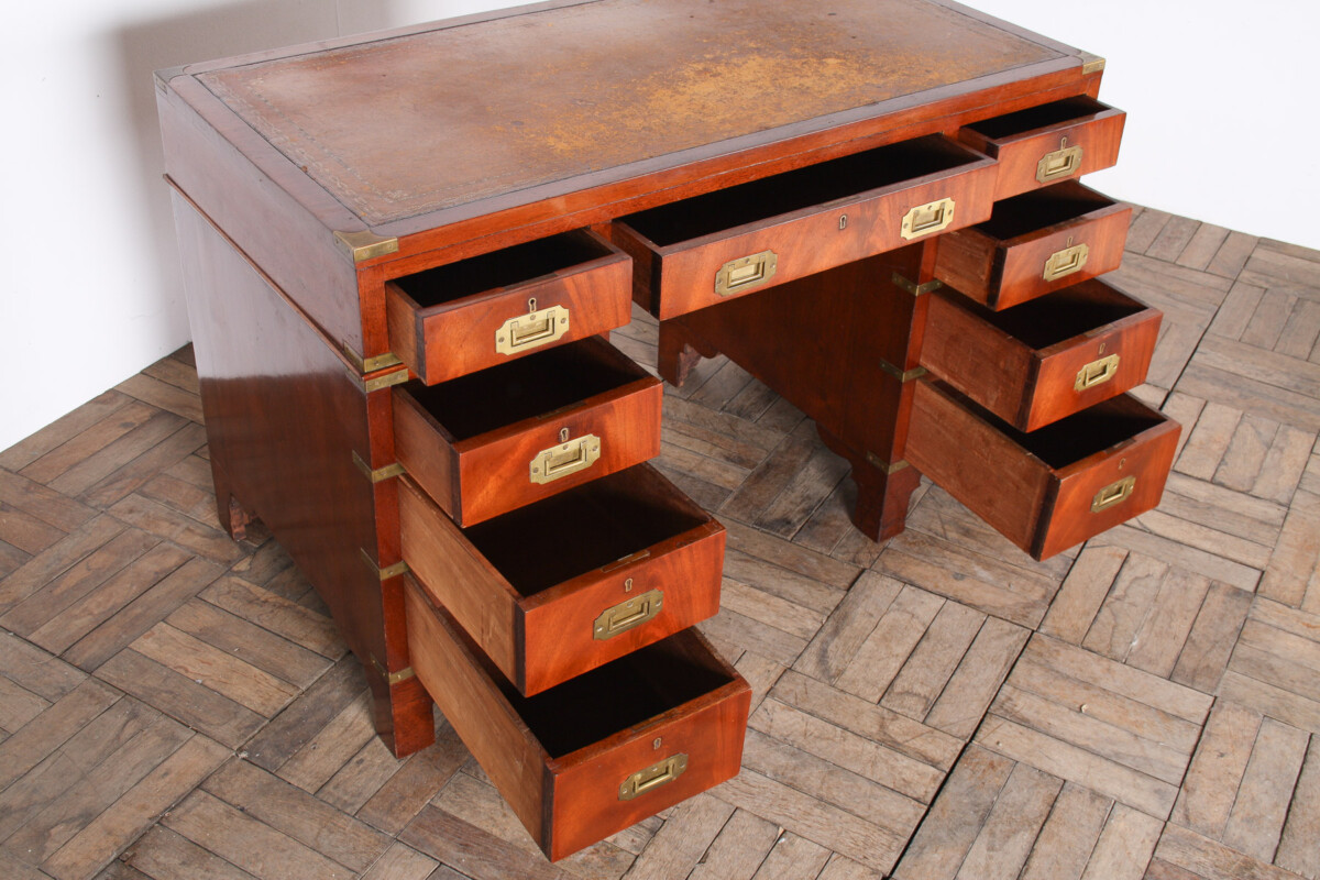 Original 19th-Century Antique British Campaign Desk Writing Table with Leather Top - Image 2