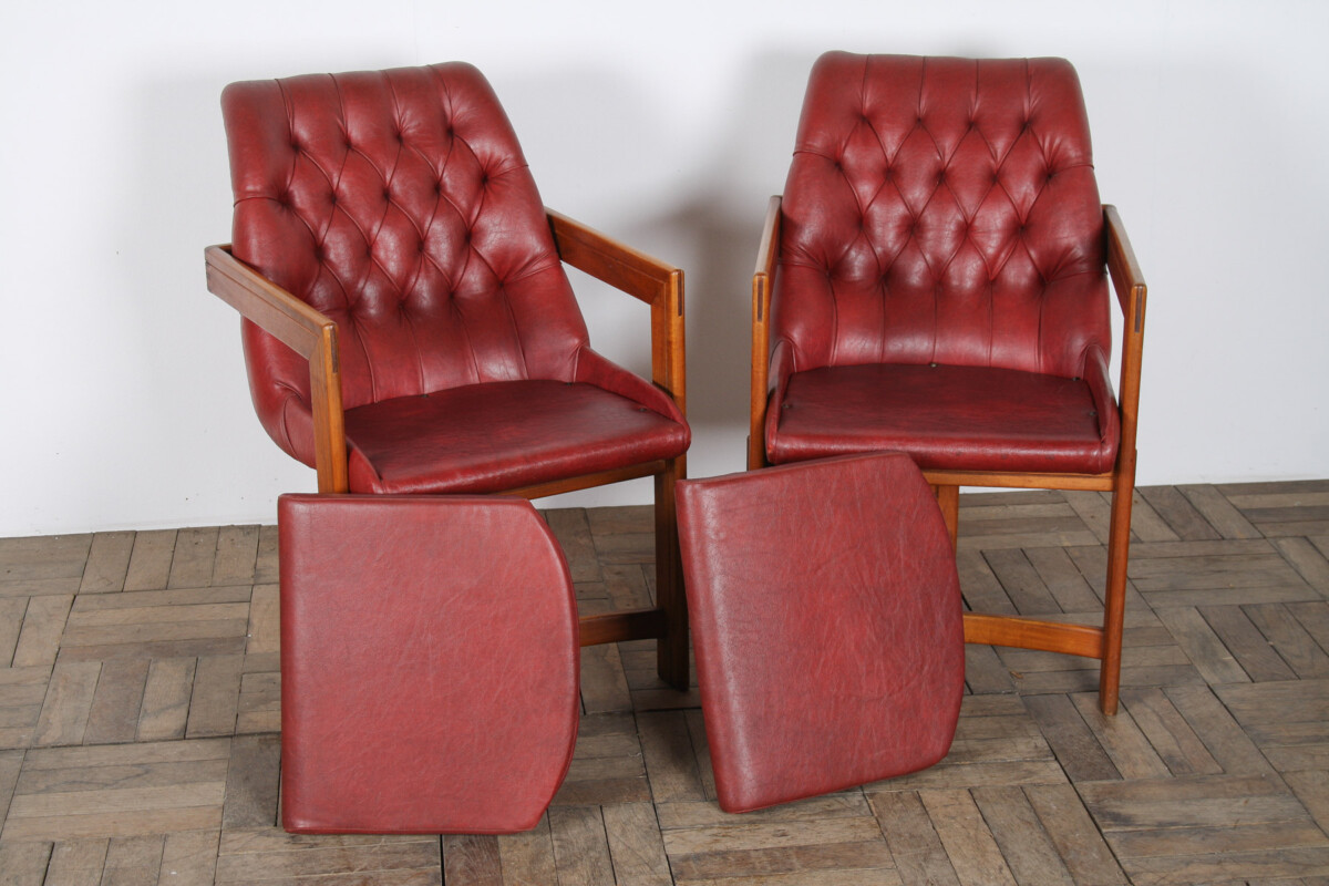An Exceptional Pair of Bauhaus Influenced Teak Leather Library Study Chairs - Image 15