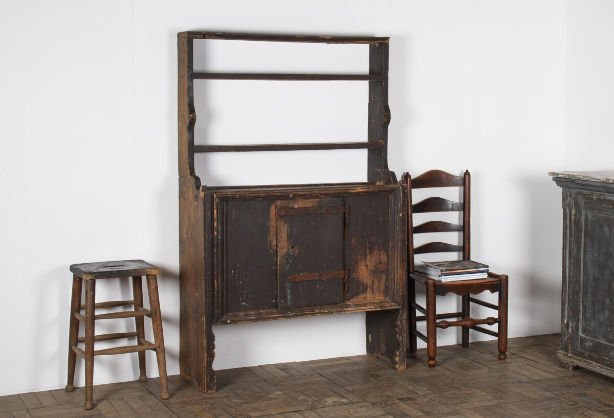 Primitive Rustic European Farmhouse Dresser Display Unit with Storage Shelves - Image 5