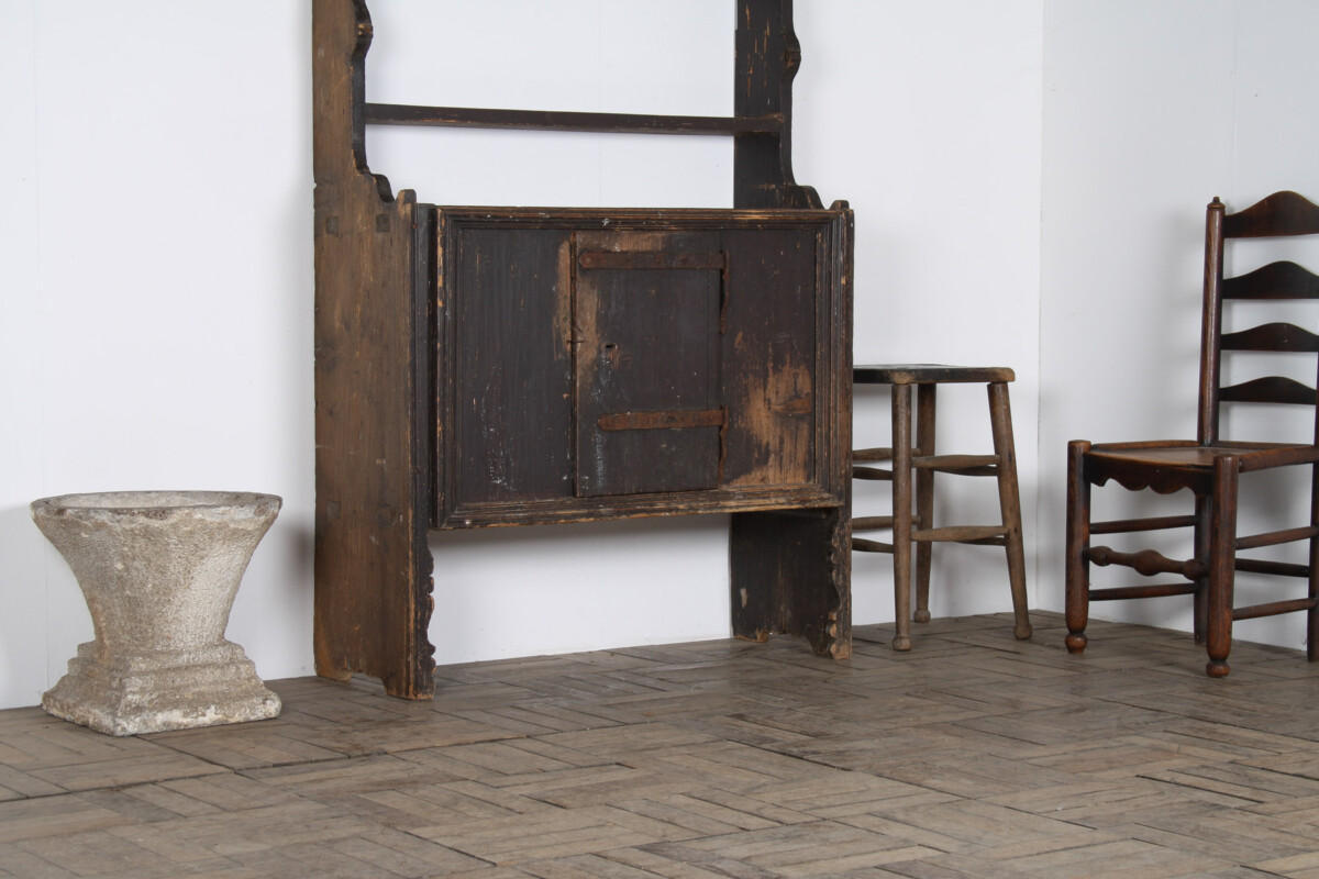 Primitive Rustic European Farmhouse Dresser Display Unit with Storage Shelves - Image 4