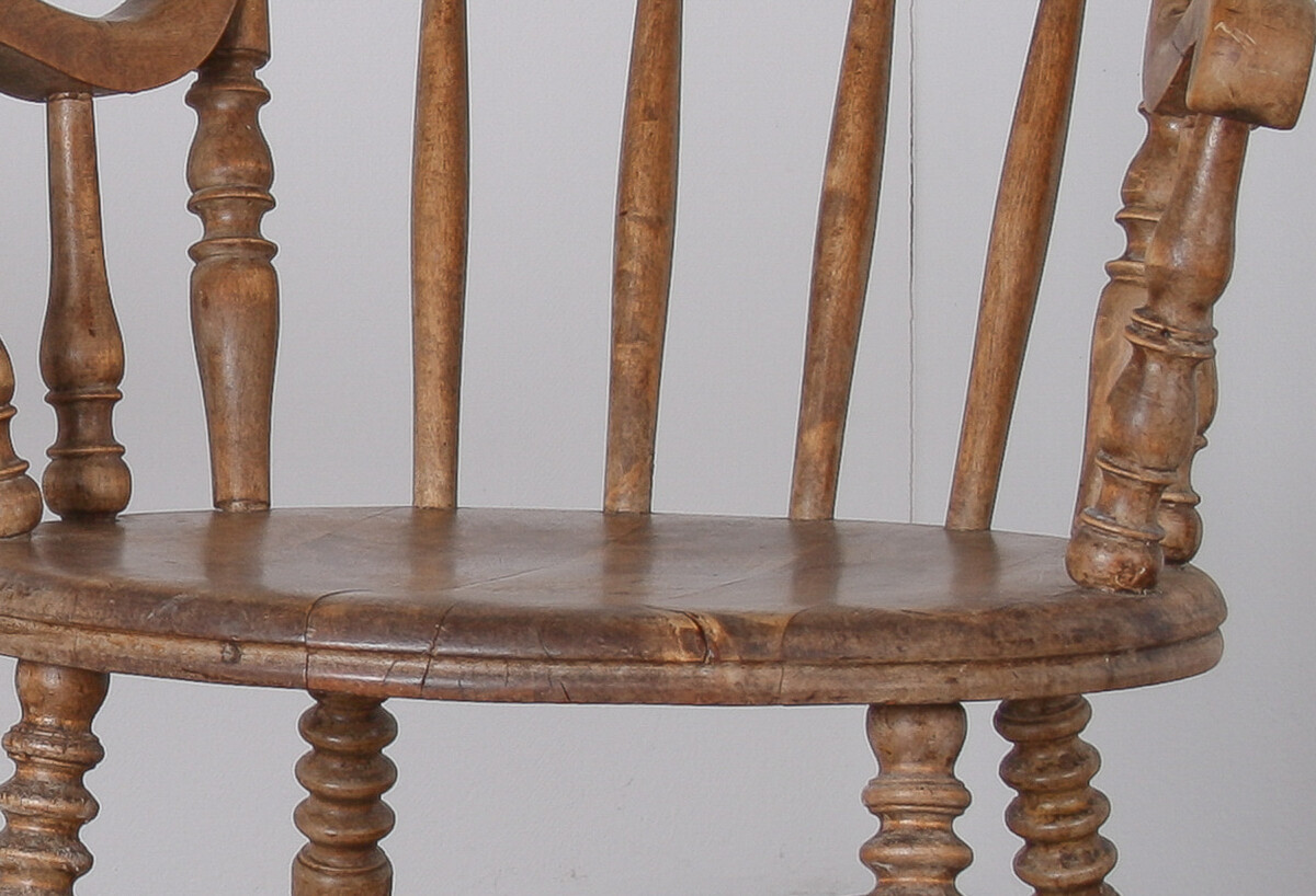 Antique Elm Low Back Windsor Armchair | Fireside Smokers Chair - Image 16
