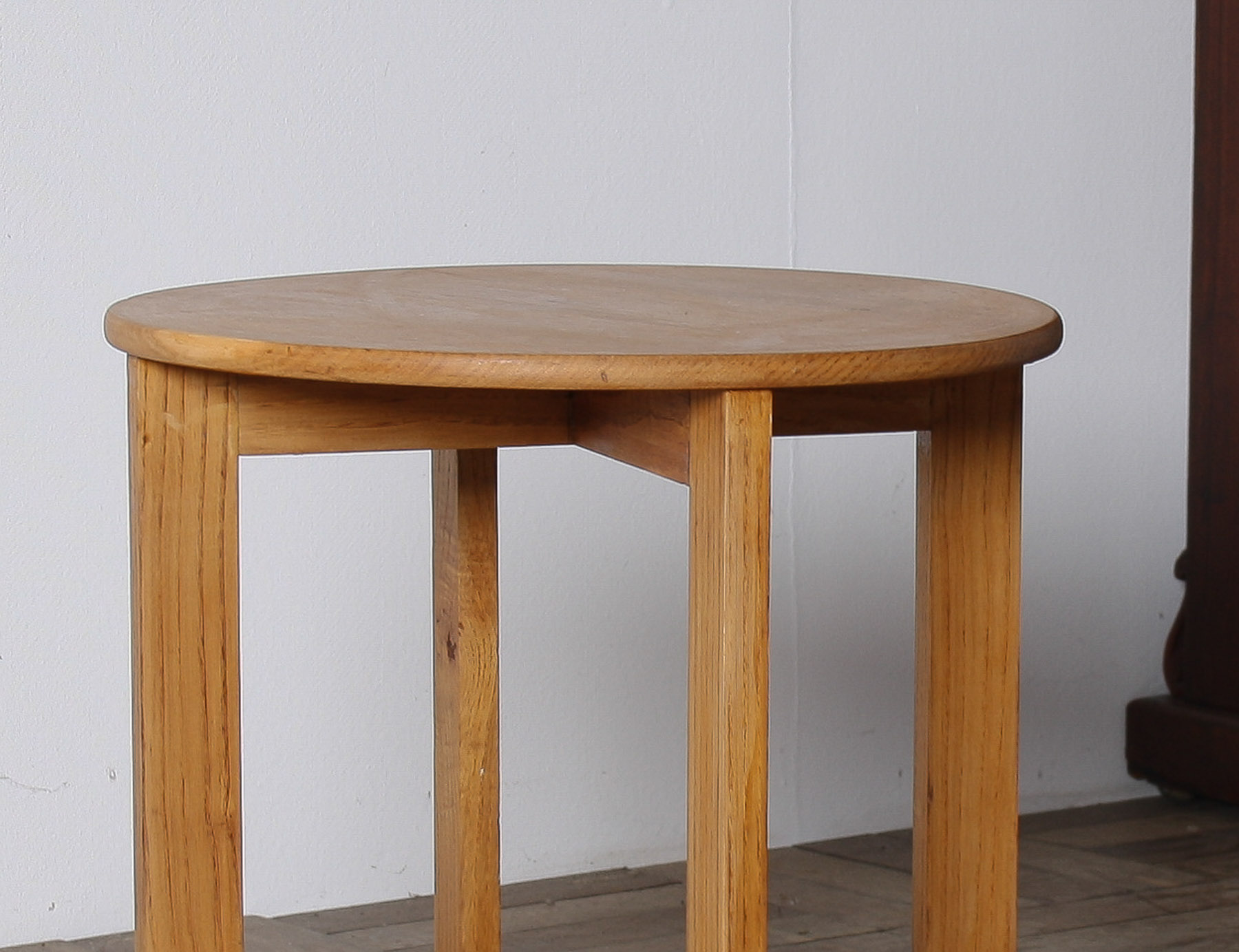 1960s Mid-Century Modern Occasional Side Table in Solid Ash - Image 9