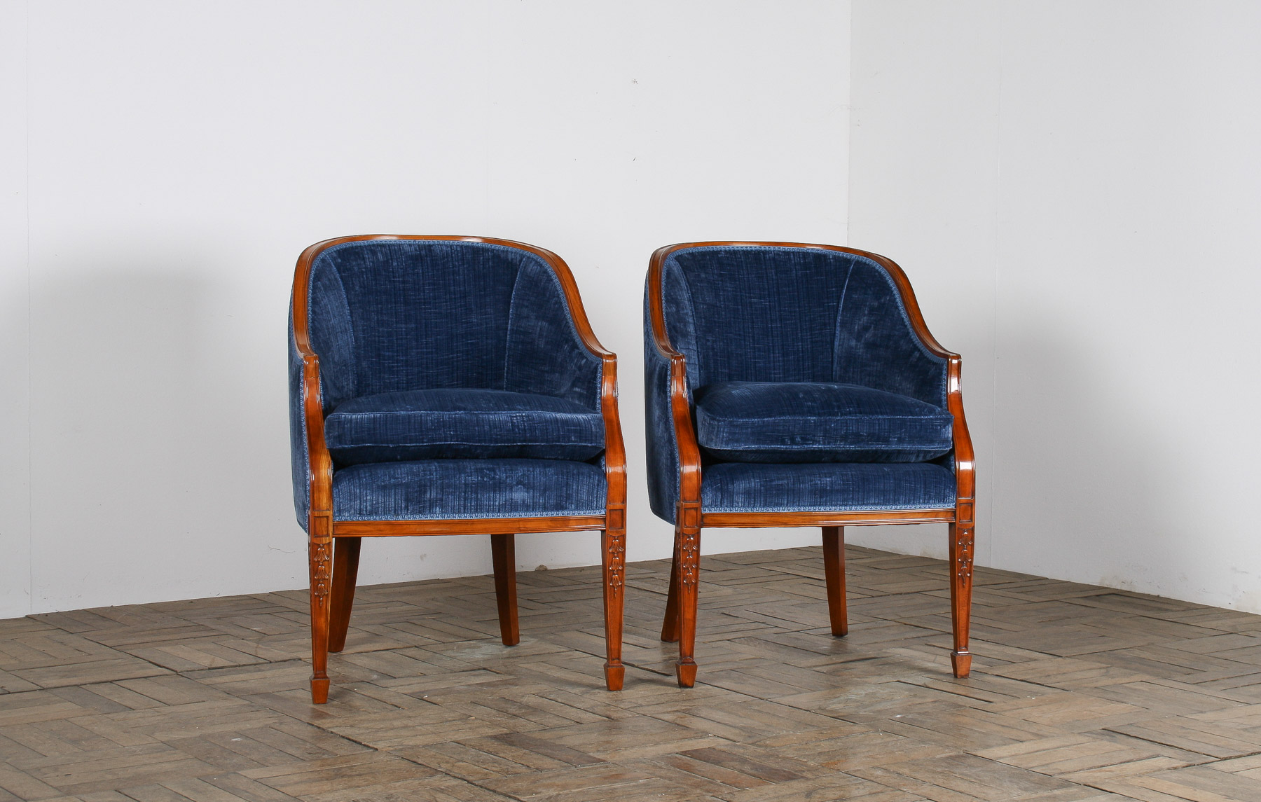 A Exquisite Pair of Tub Chairs in Royal Blue by Fine Furniture Maker Arthur Brett - Image 10