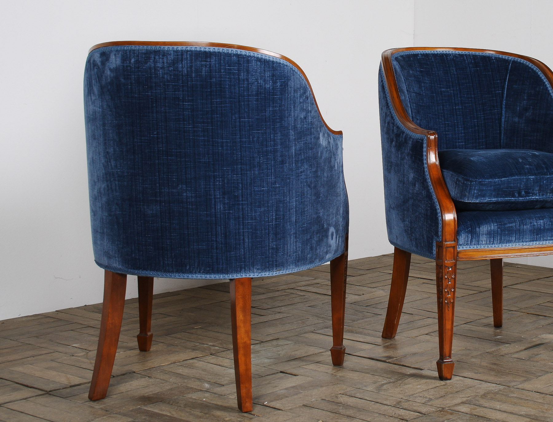 A Exquisite Pair of Tub Chairs in Royal Blue by Fine Furniture Maker Arthur Brett - Image 12