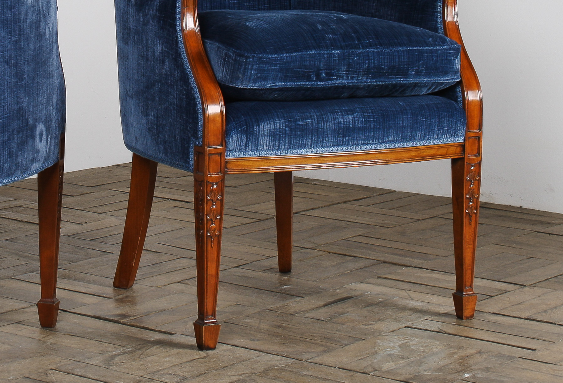 A Exquisite Pair of Tub Chairs in Royal Blue by Fine Furniture Maker Arthur Brett - Image 8