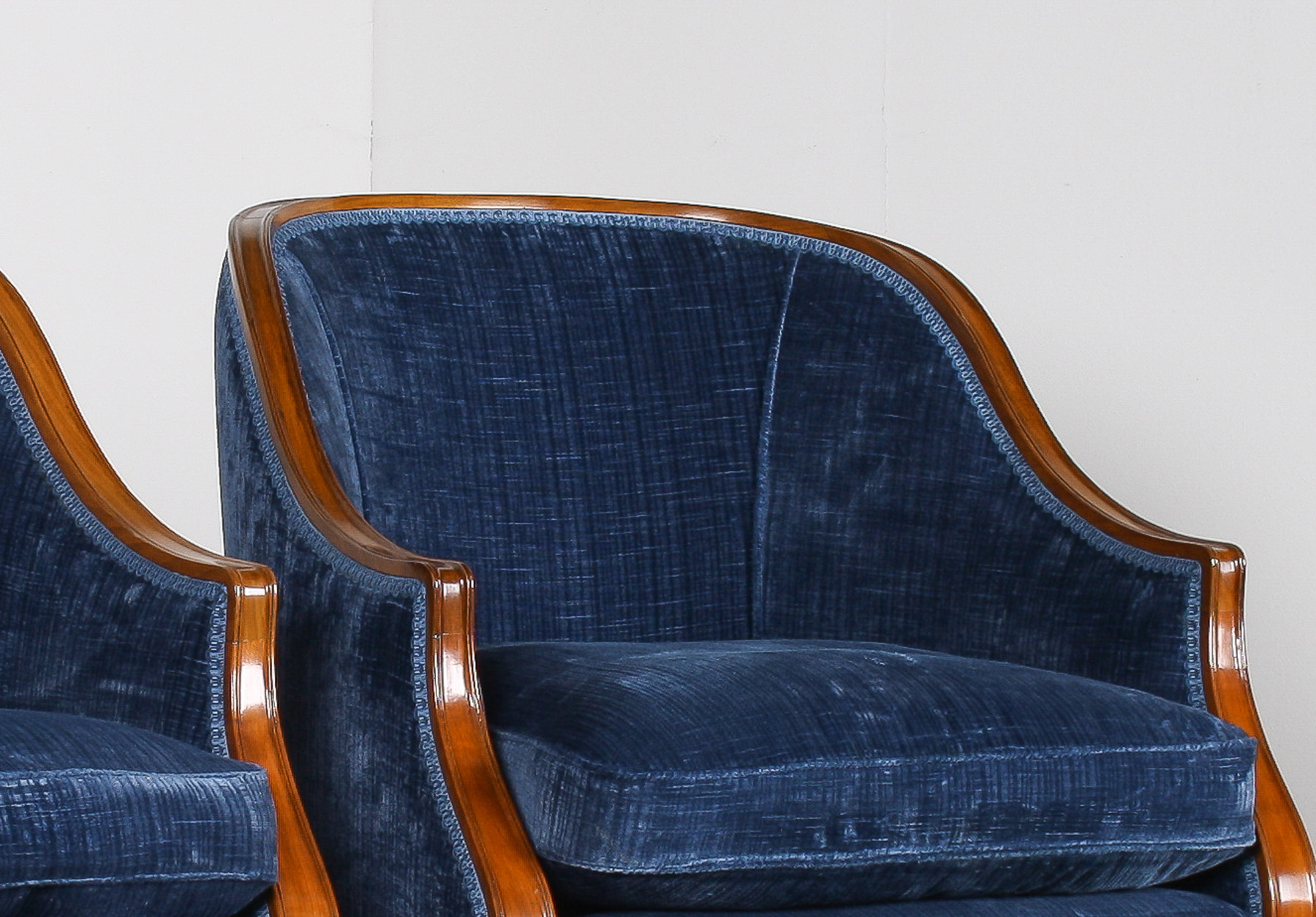 A Exquisite Pair of Tub Chairs in Royal Blue by Fine Furniture Maker Arthur Brett - Image 13