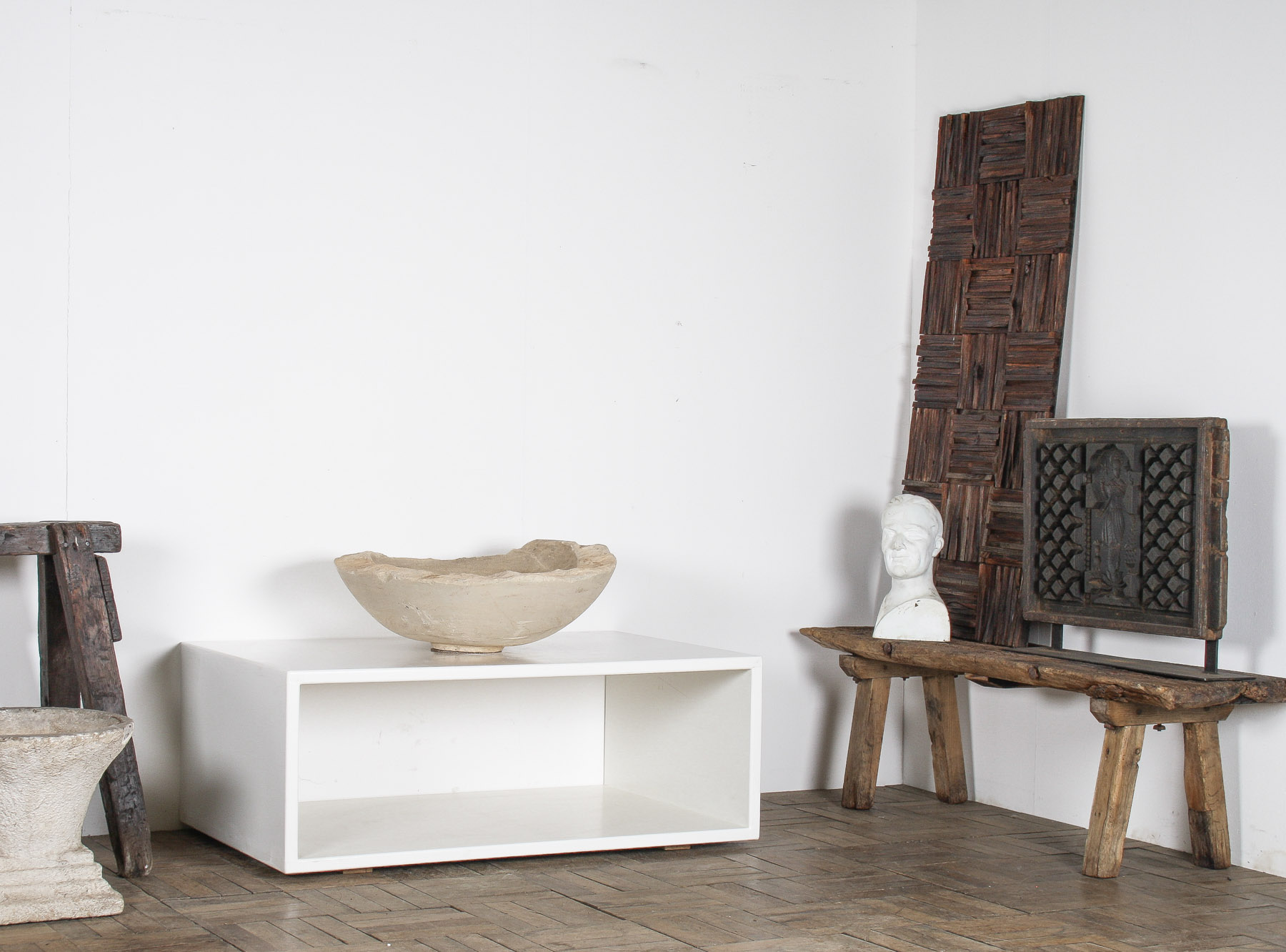 Very Large Reclaimed Antique Stone Bowl - English Wattscliffe Millstone Grit Sandstone - Image 14