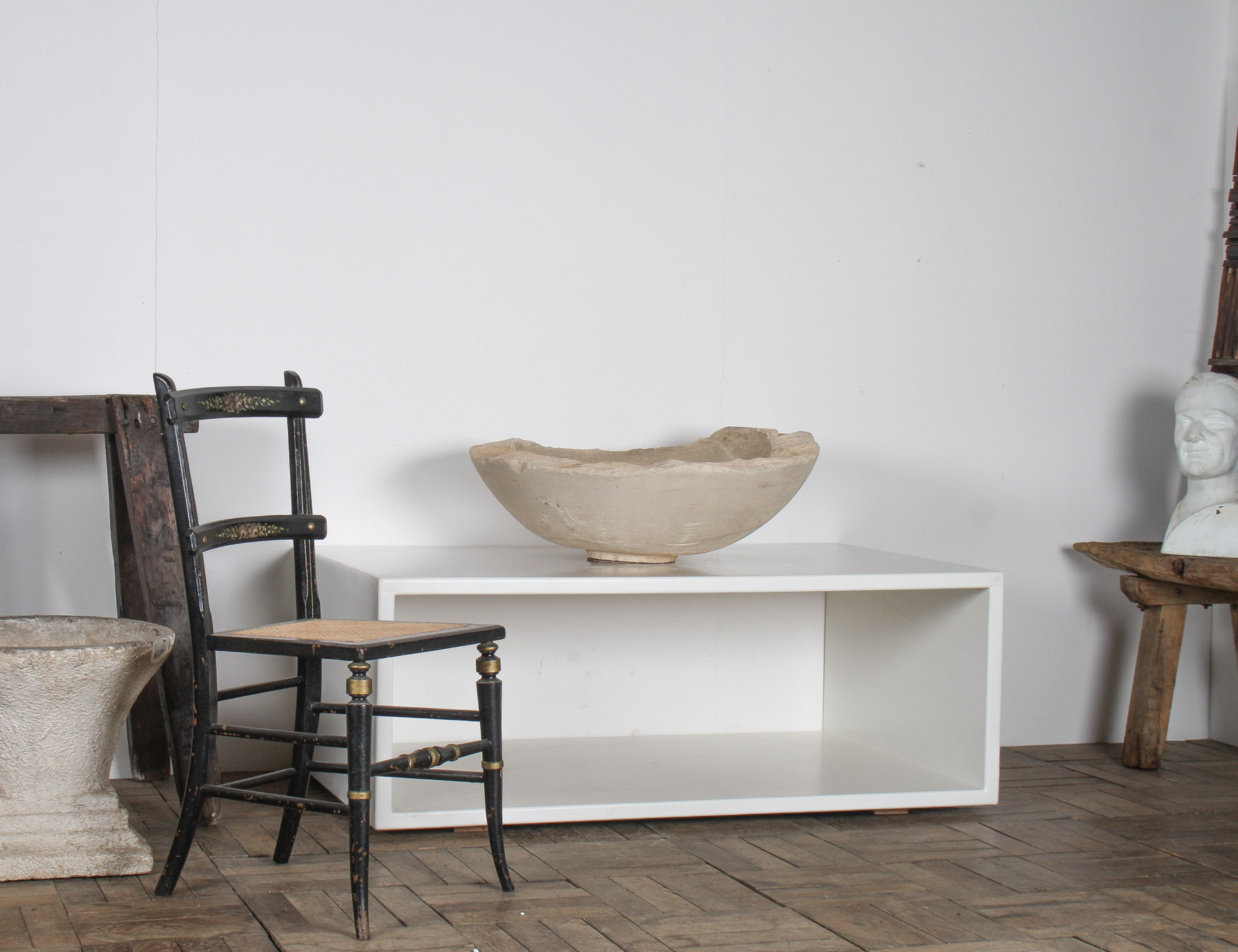 Very Large Reclaimed Antique Stone Bowl - English Wattscliffe Millstone Grit Sandstone - Image 15
