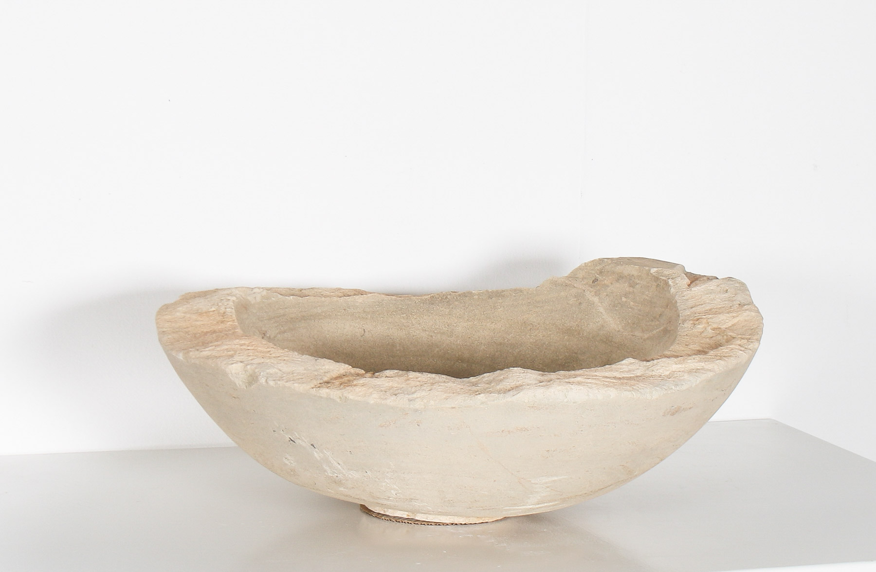 Very Large Reclaimed Antique Stone Bowl - English Wattscliffe Millstone Grit Sandstone - Image 12