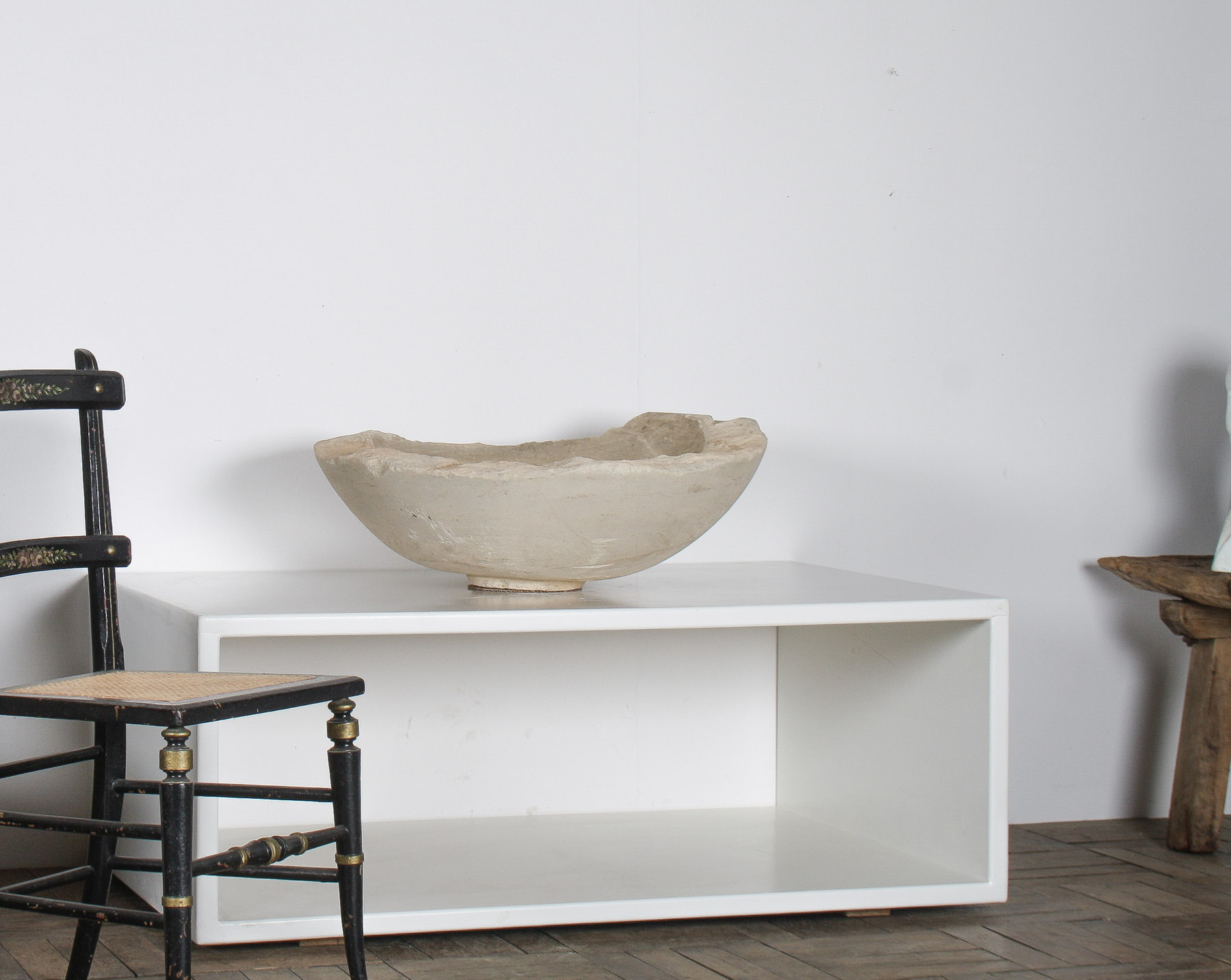 Very Large Reclaimed Antique Stone Bowl - English Wattscliffe Millstone Grit Sandstone - Image 8