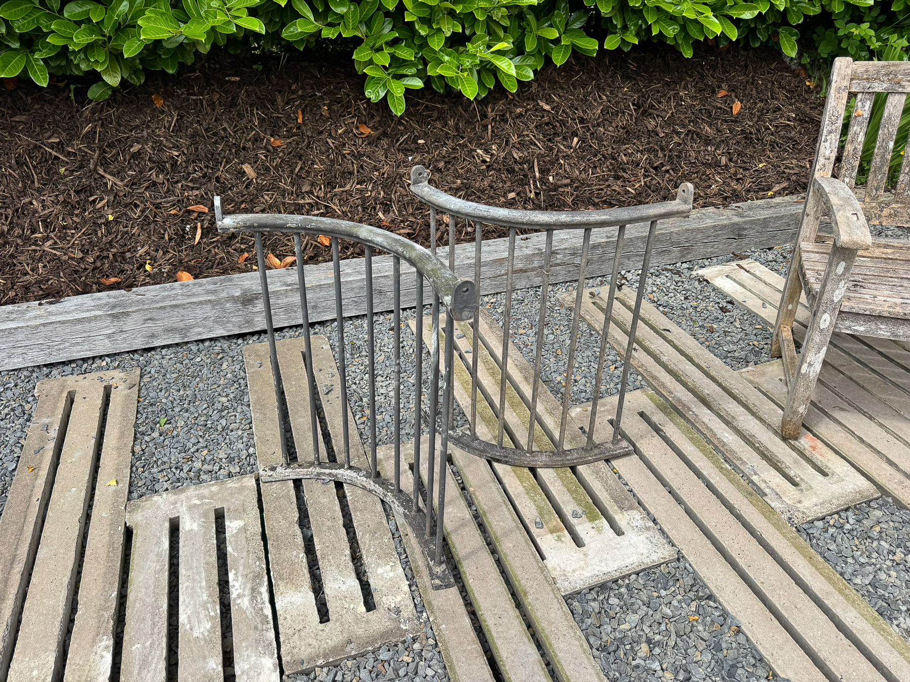 Pair of Reclaimed Architectural Cast Iron Curved Railing Tree Guard Garden Feature - Image 7