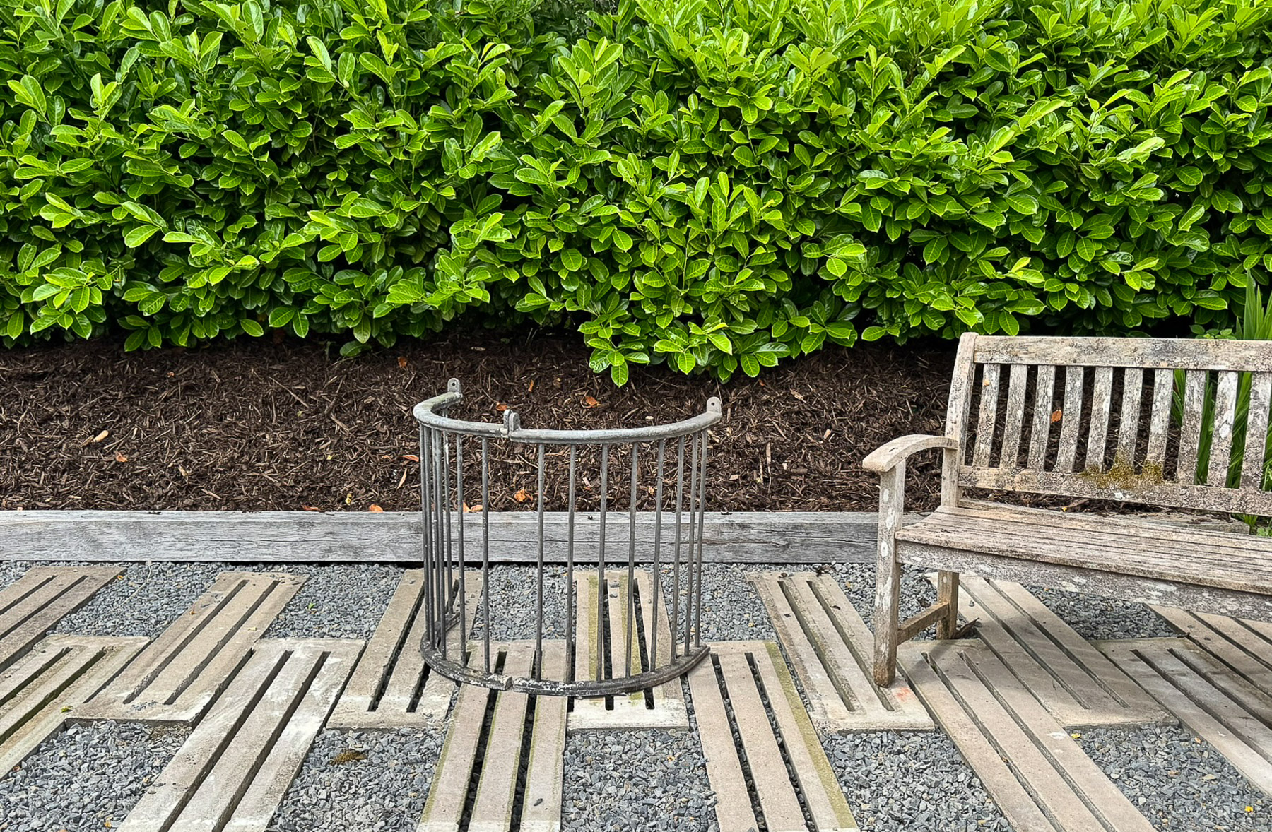 Pair of Reclaimed Architectural Cast Iron Curved Railing Tree Guard Garden Feature - Image 4