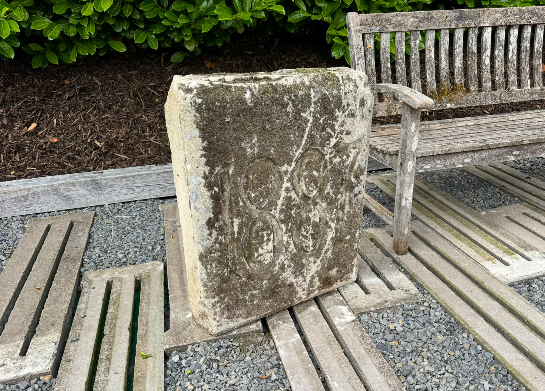 Large Victorian 1887 Carved Date Stone Architectural Garden Ornament - Image 4